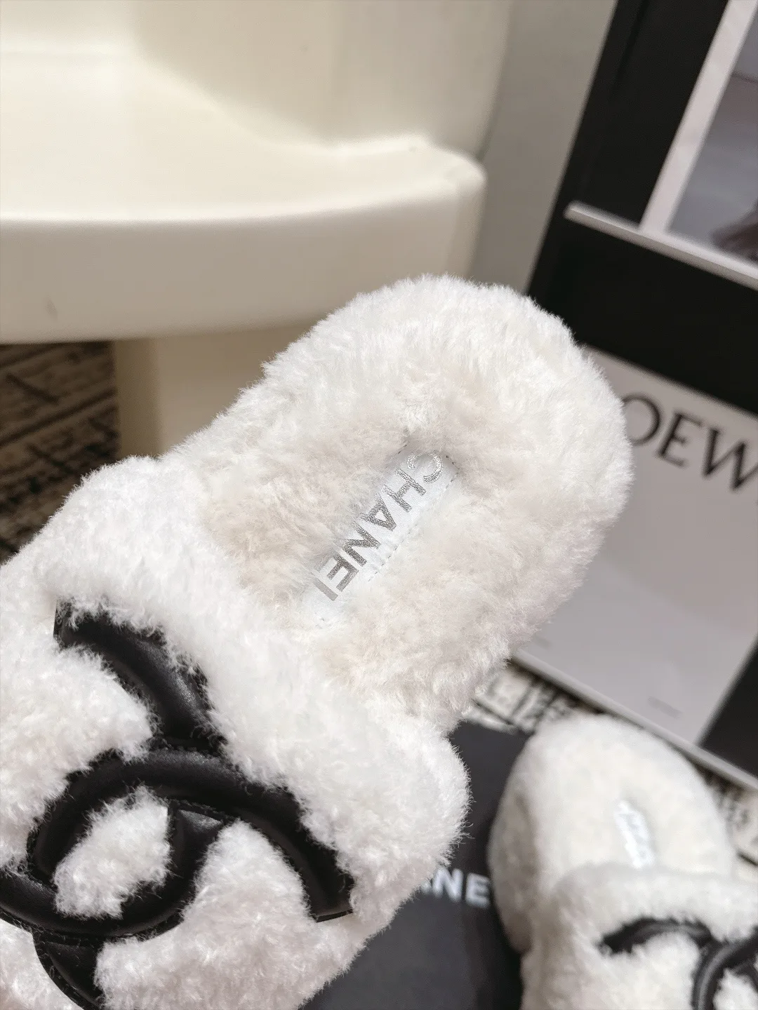 Тапочки Женские Chanel 18054519