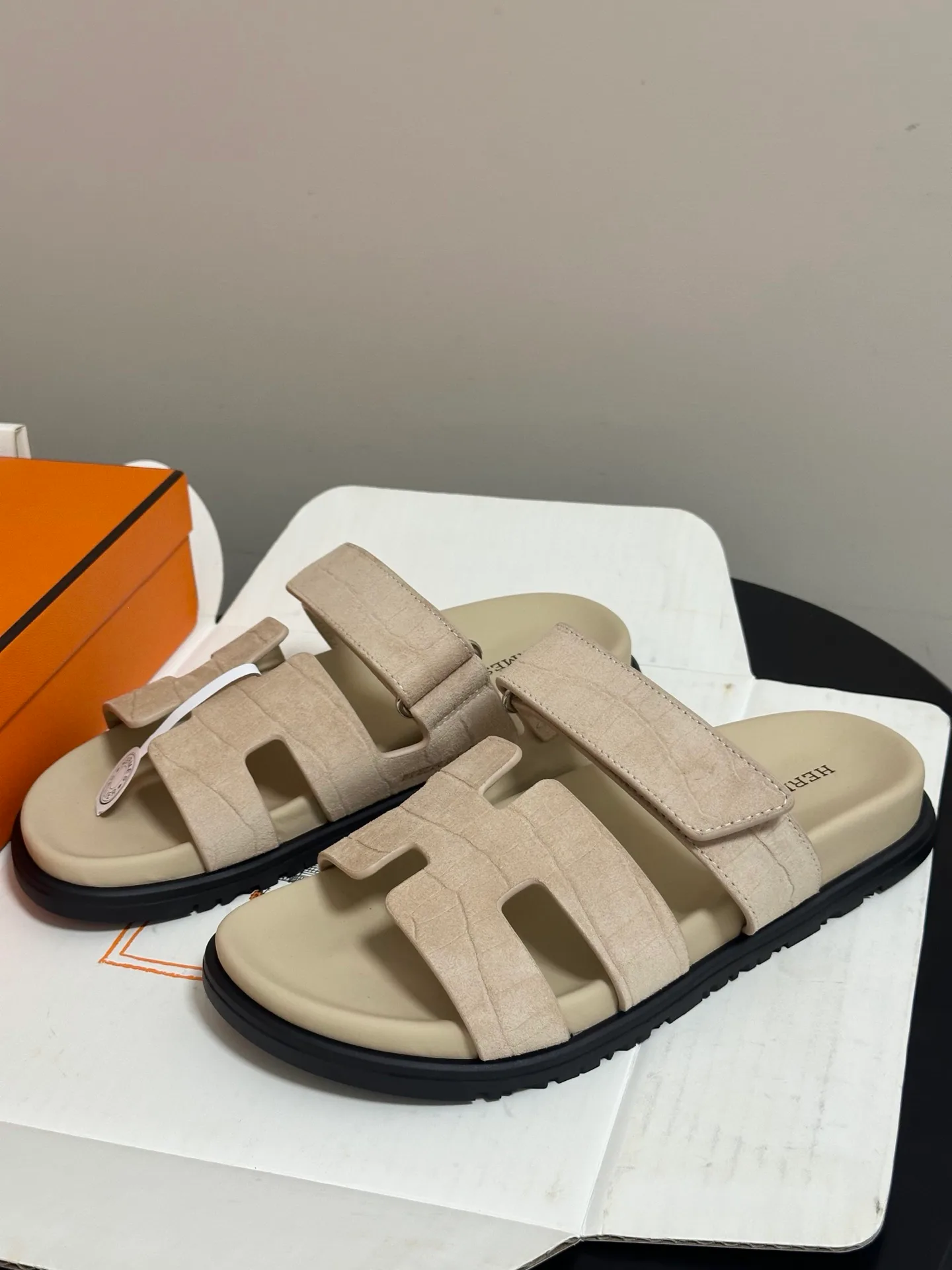 Шлепанцы Женские Hermes 17557930