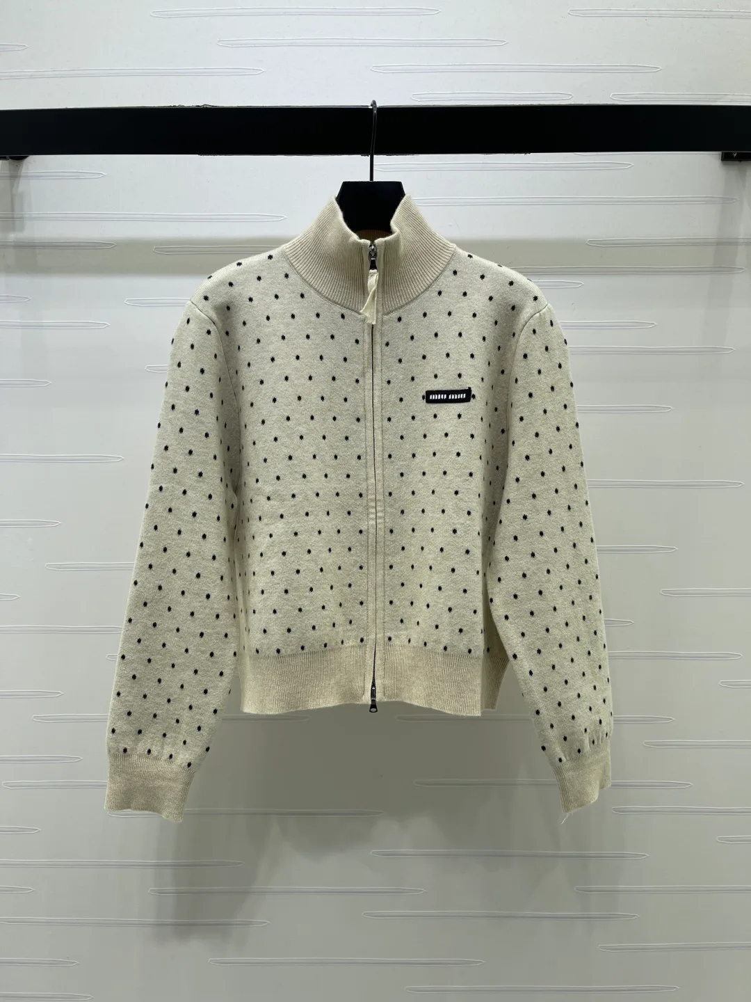 Джемперы И Свитеры Женские Miu Miu 19524372