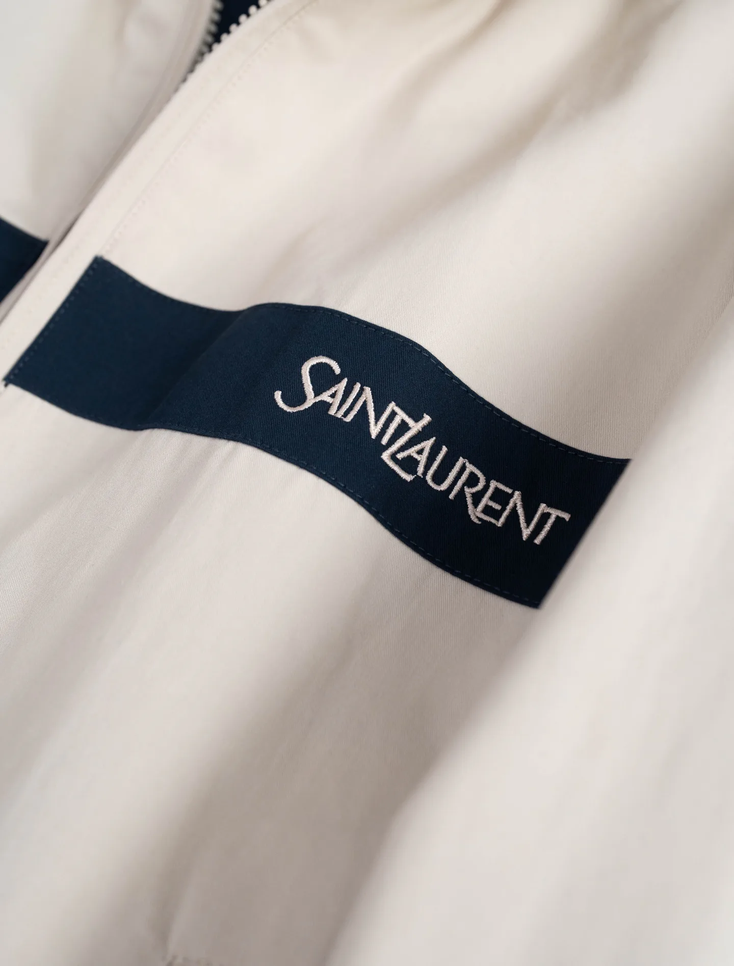 Куртки И Пуховики Женские Saint Laurent 18256745