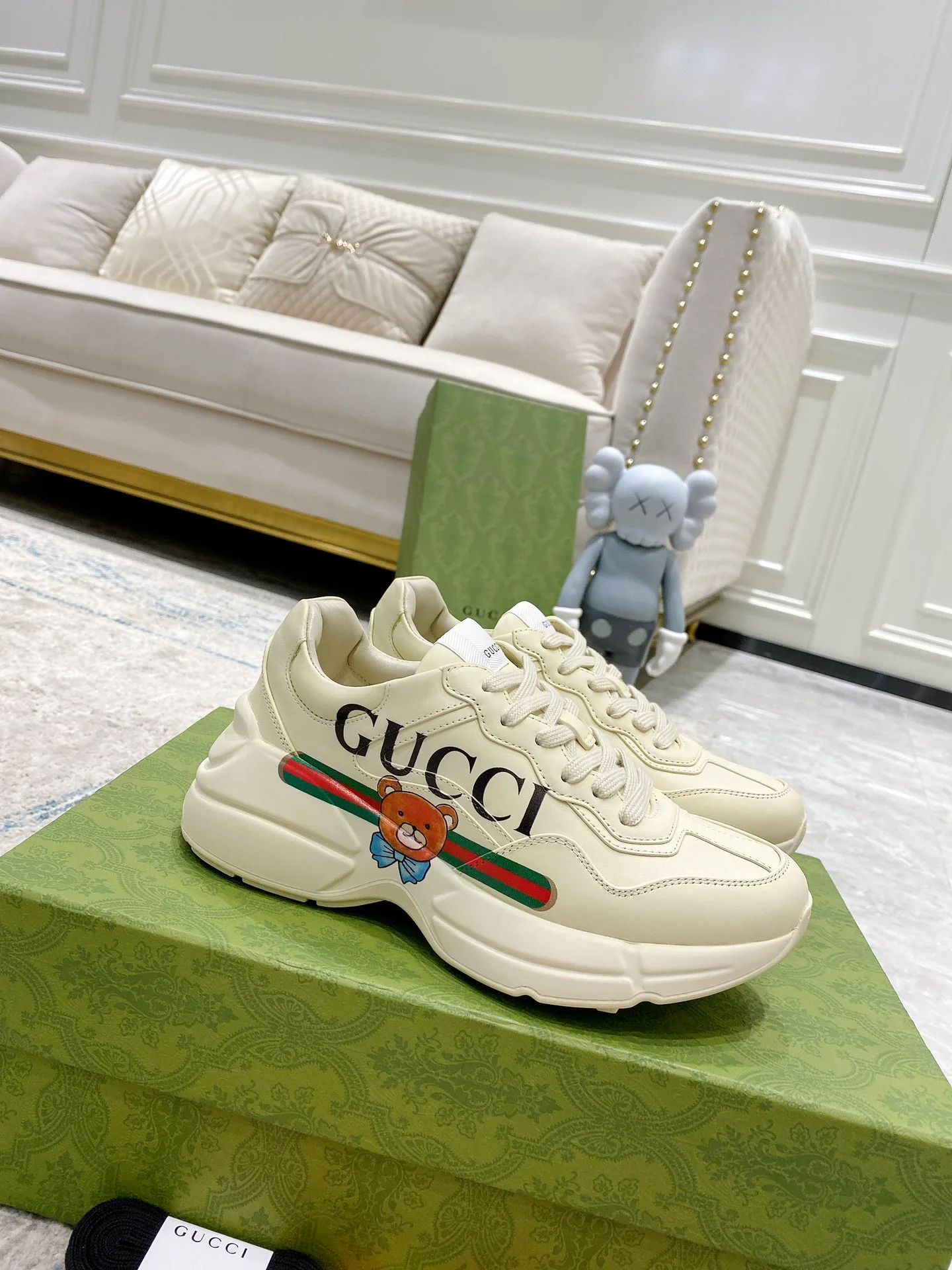 Кроссовки Женские Gucci 375834
