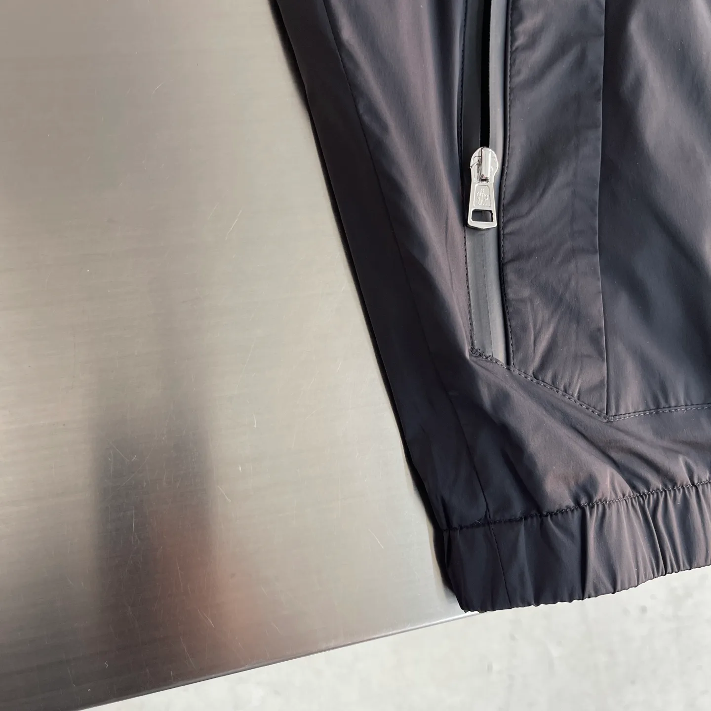 Куртки И Пуховики Мужские Moncler 9596378