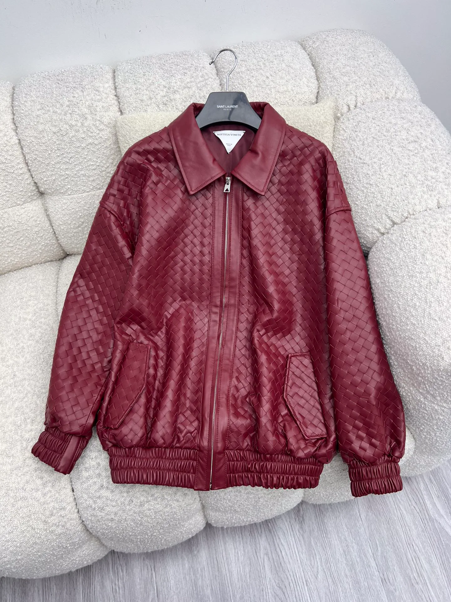 Кожаные Куртки И Дублёнки Женские Bottega Veneta 17719122