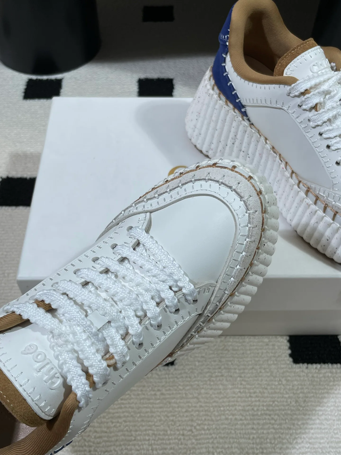 Кроссовки Женские Chloe 1511757