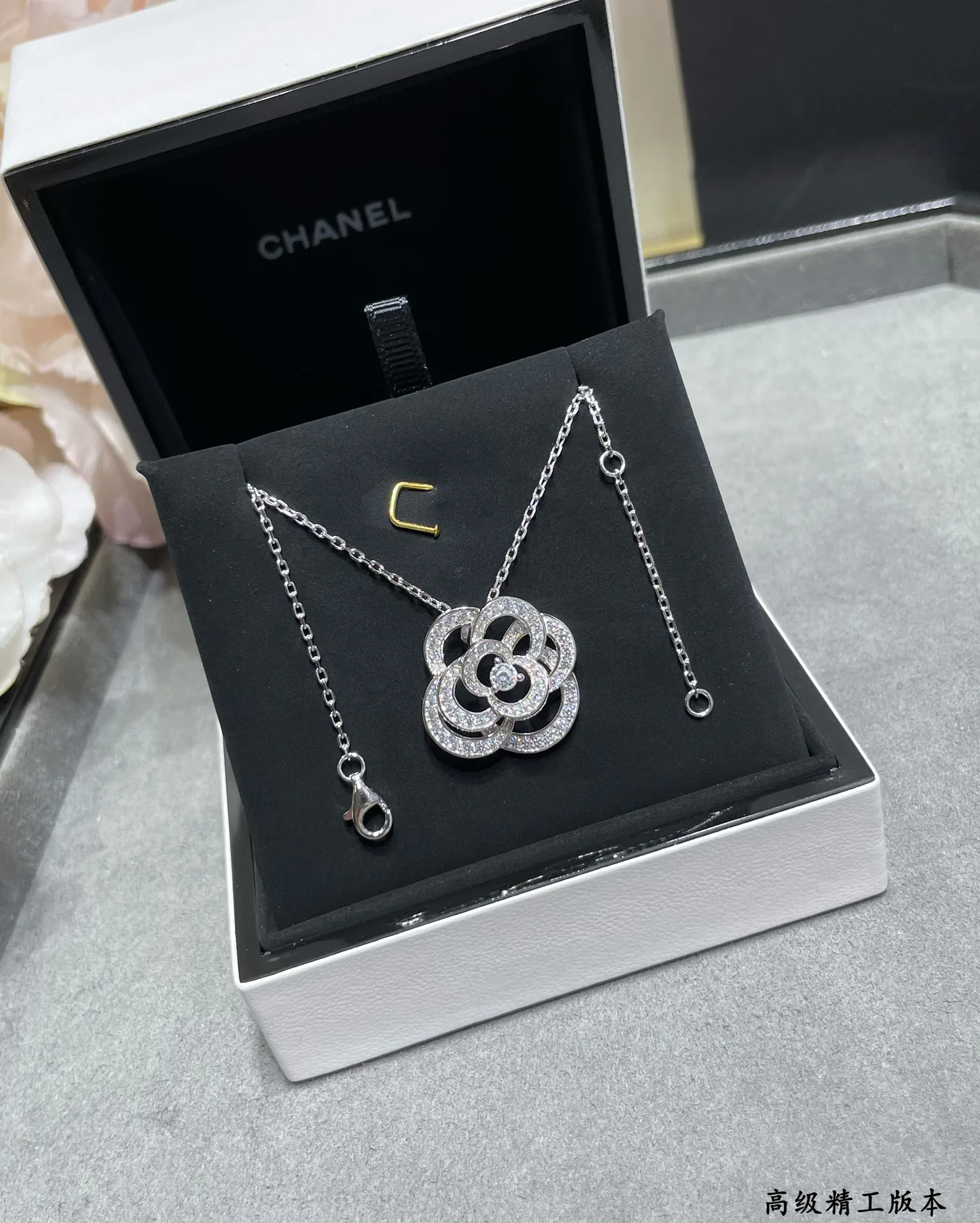 Бижутерия Chanel 17235582