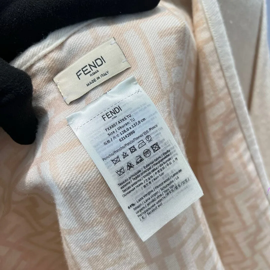 Пальто Женские Fendi 1669417