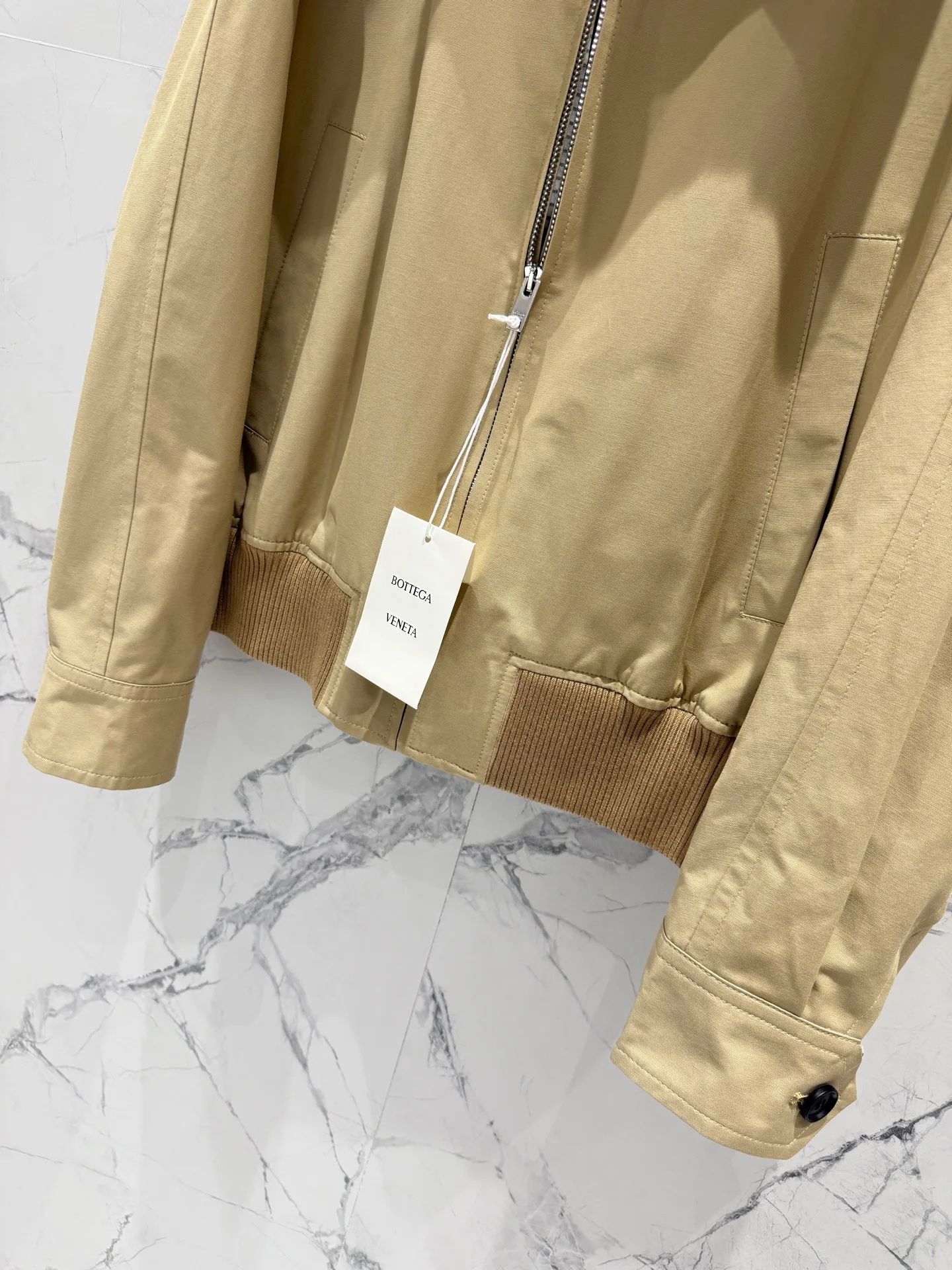 Кожаные Куртки И Дублёнки Женские Bottega Veneta 9976549