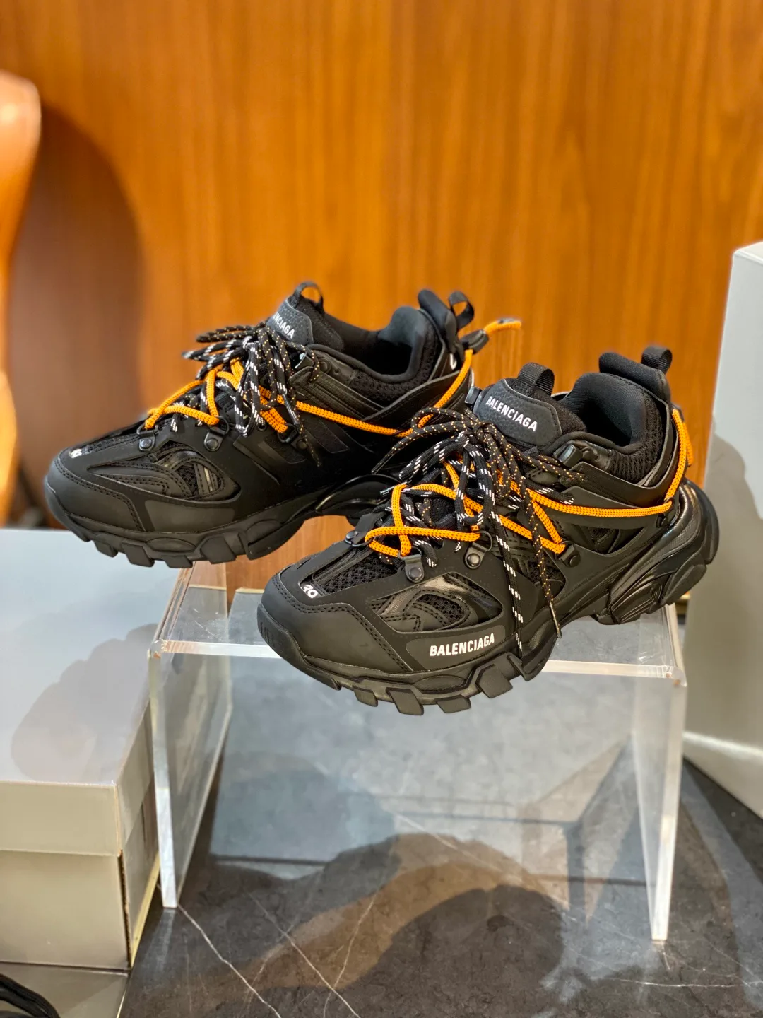 Кроссовки Женские Balenciaga 5062321