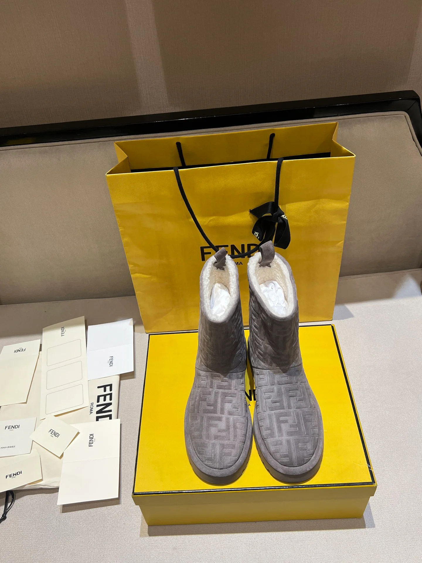 Угги Женские Fendi 3281839