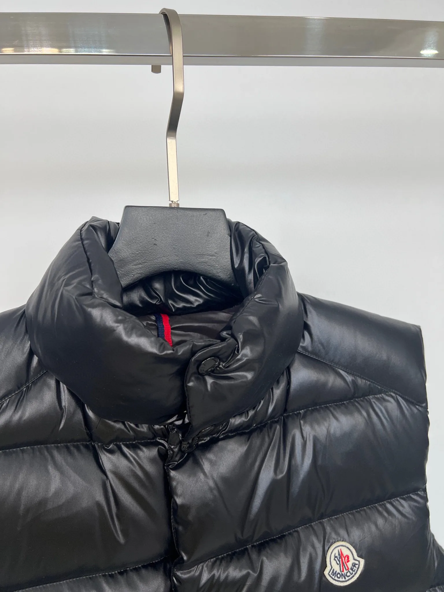 Жилеты Женские Moncler 18415670