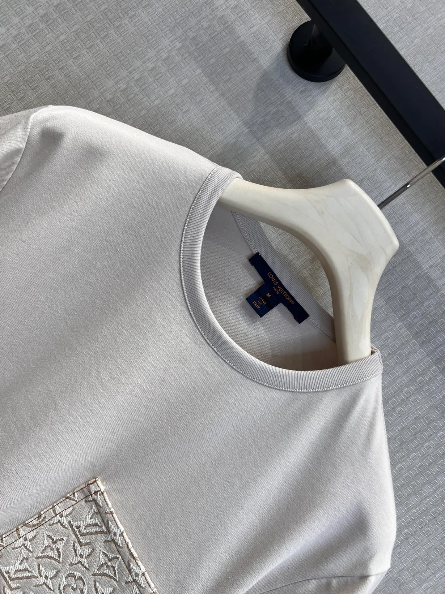 Футболки Женские Louis Vuitton 10715945