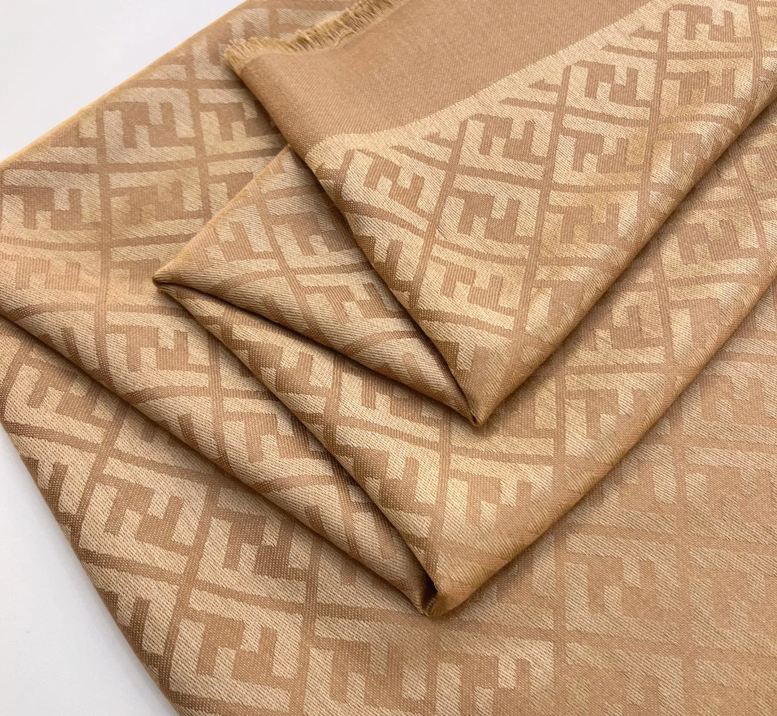 Шарфы Fendi 397421