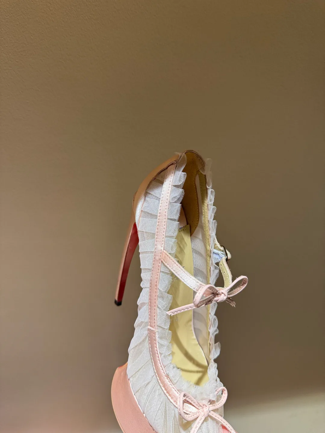 Туфли Женские Christian Louboutin 4743760