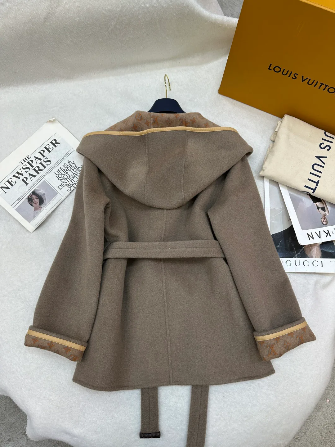 Пальто Женские Louis Vuitton 3532941