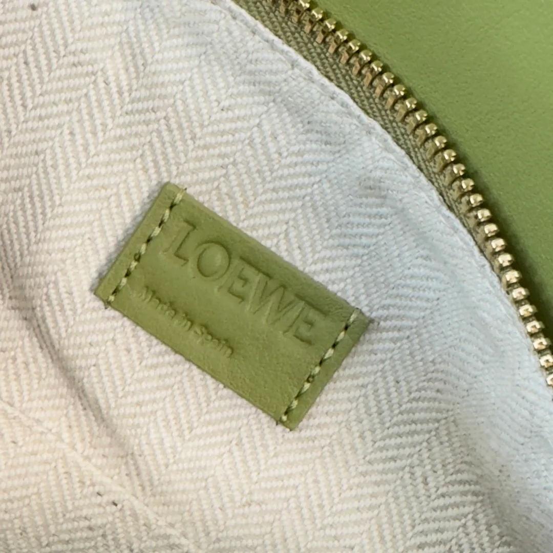 Классические Сумки Женские Loewe 11674673