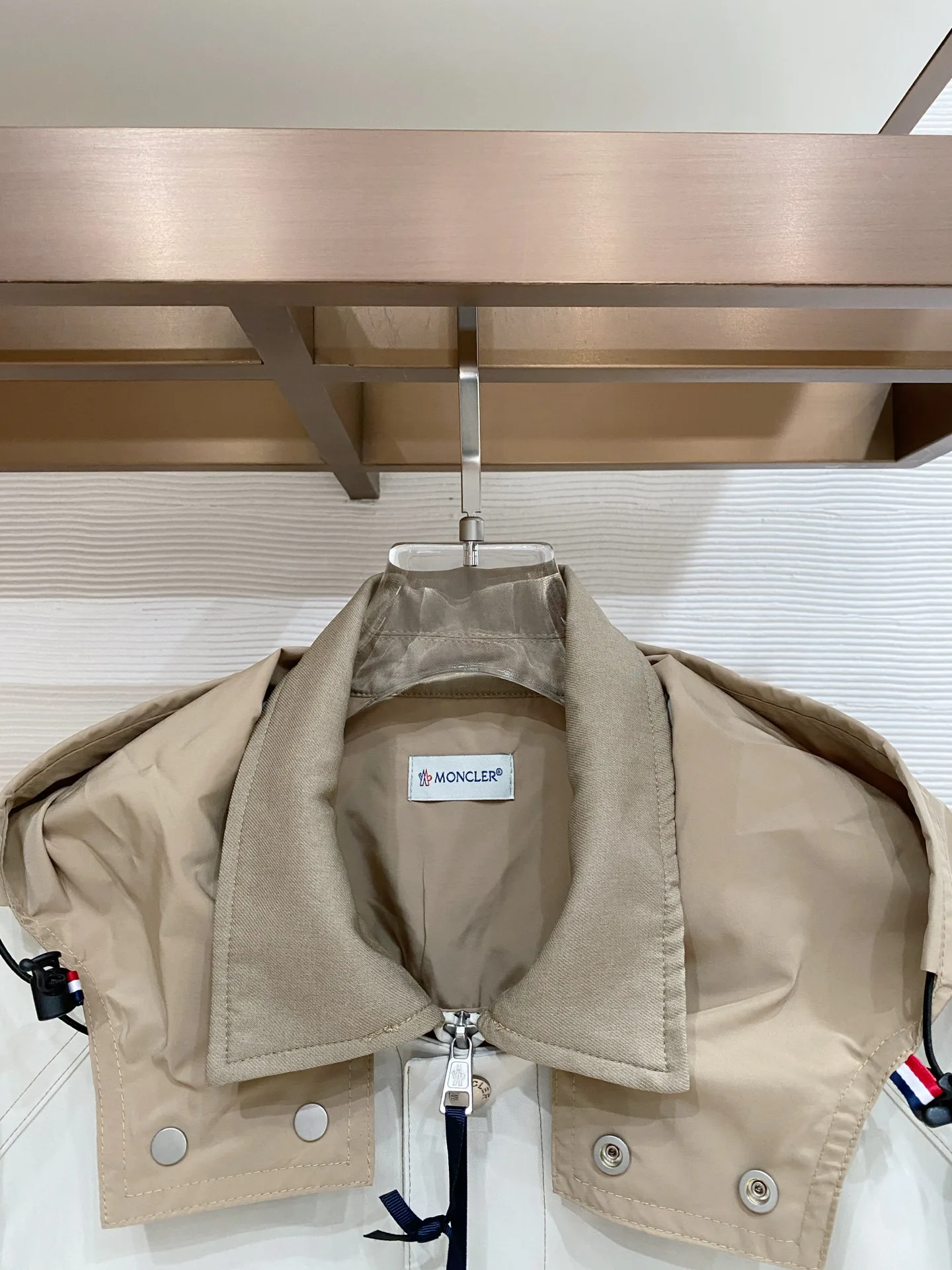 Куртки И Пуховики Мужские Moncler 10271895