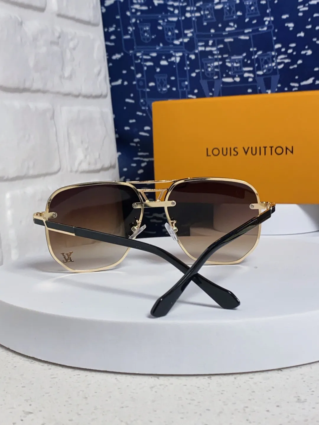 Очки Louis Vuitton 13135675