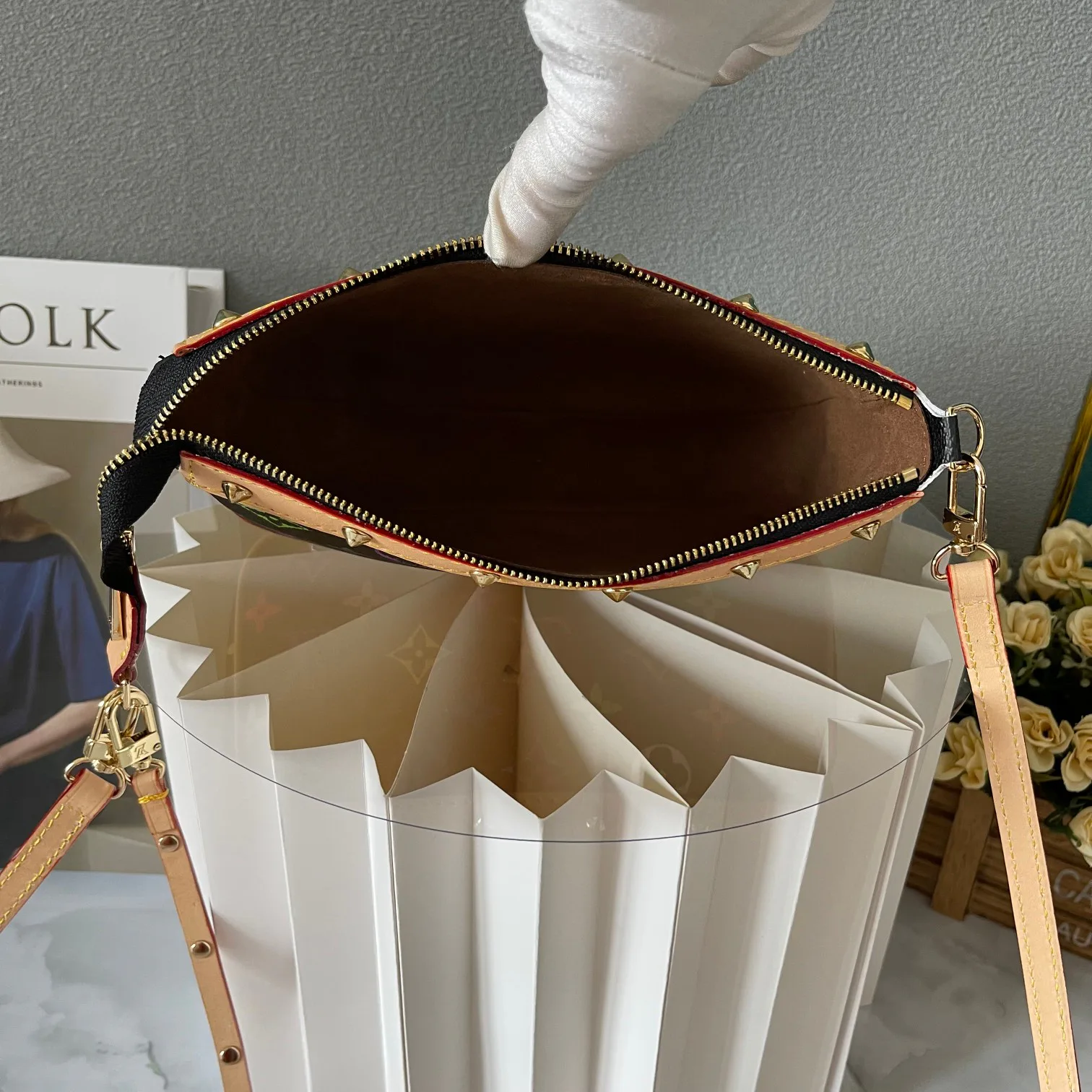 Сумки На Ремне Женские Louis Vuitton 17347