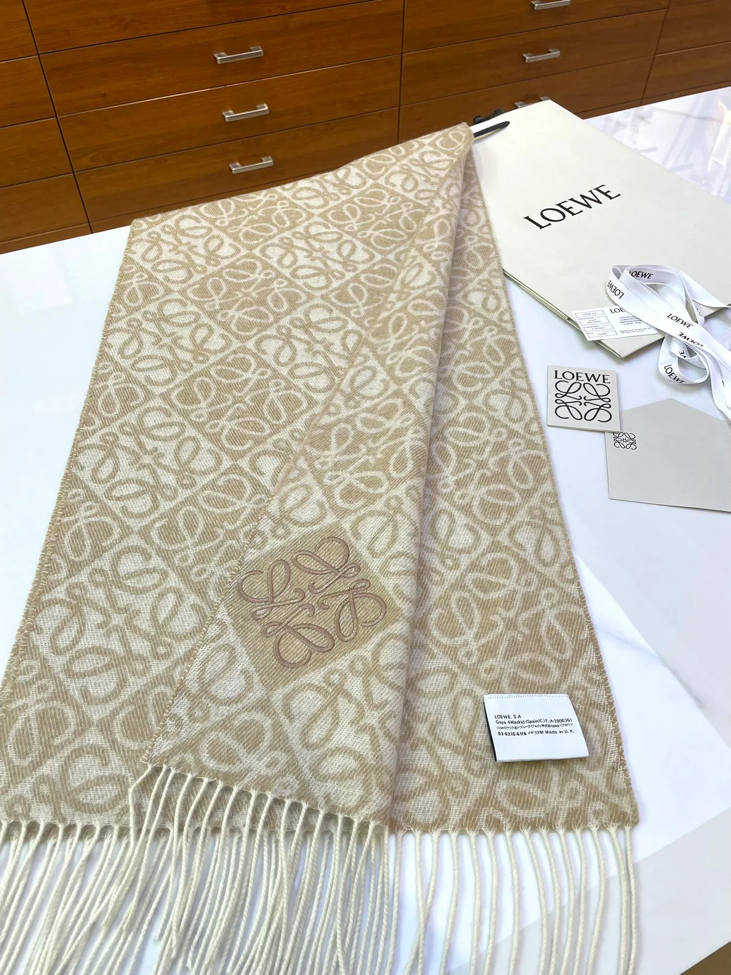 Шарфы Loewe 18291