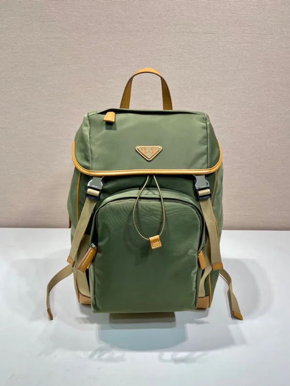 Рюкзаки Женские Prada 18362290