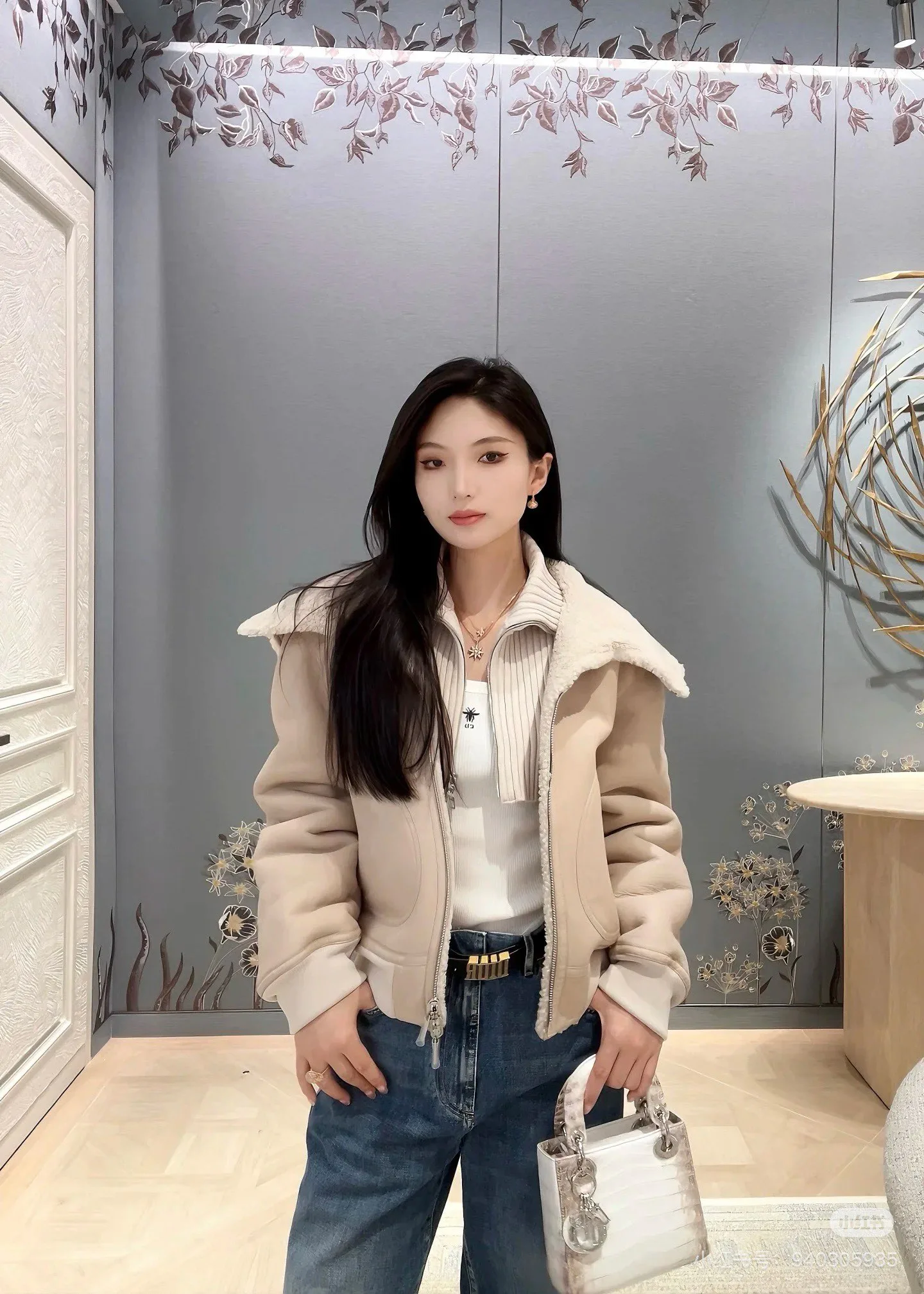 Кожаные Куртки И Дублёнки Женские Christian Dior 1069506