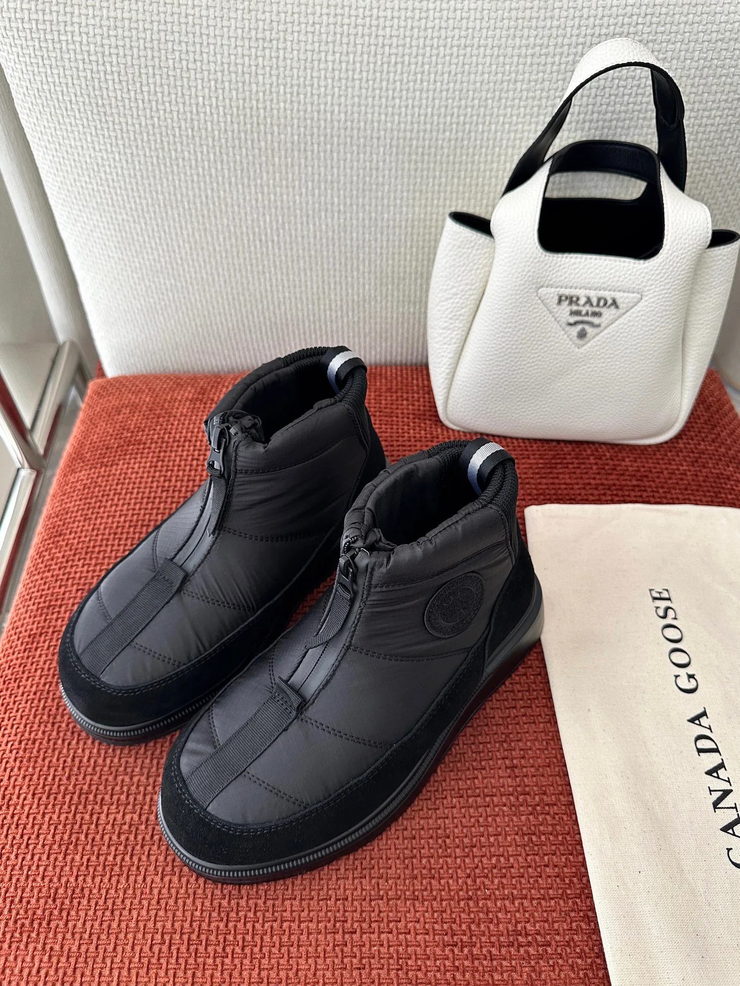 Угги Женские Canada Goose 133125