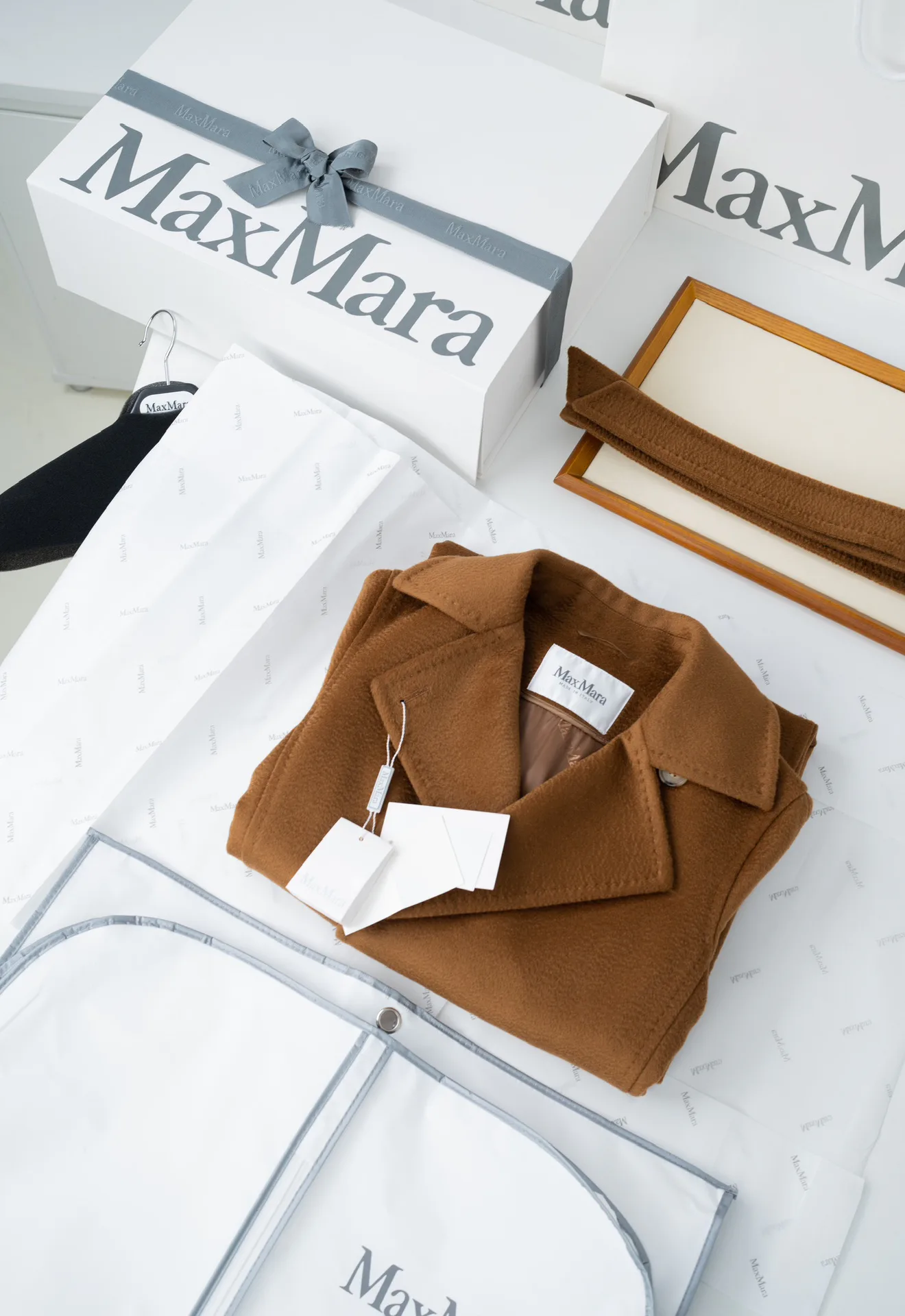 Пальто Женские Max Mara 18728490
