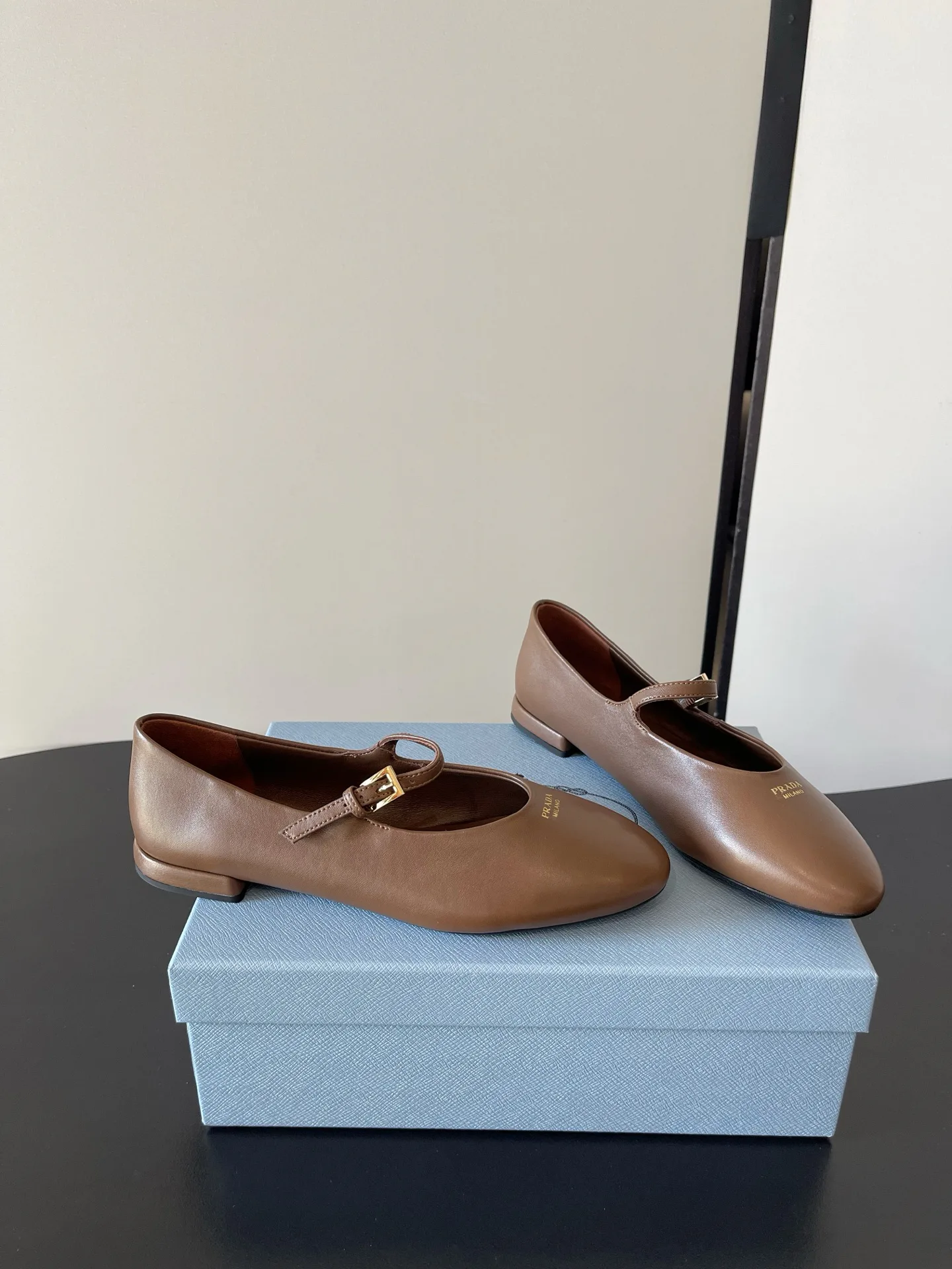 Туфли Женские Prada 18687114