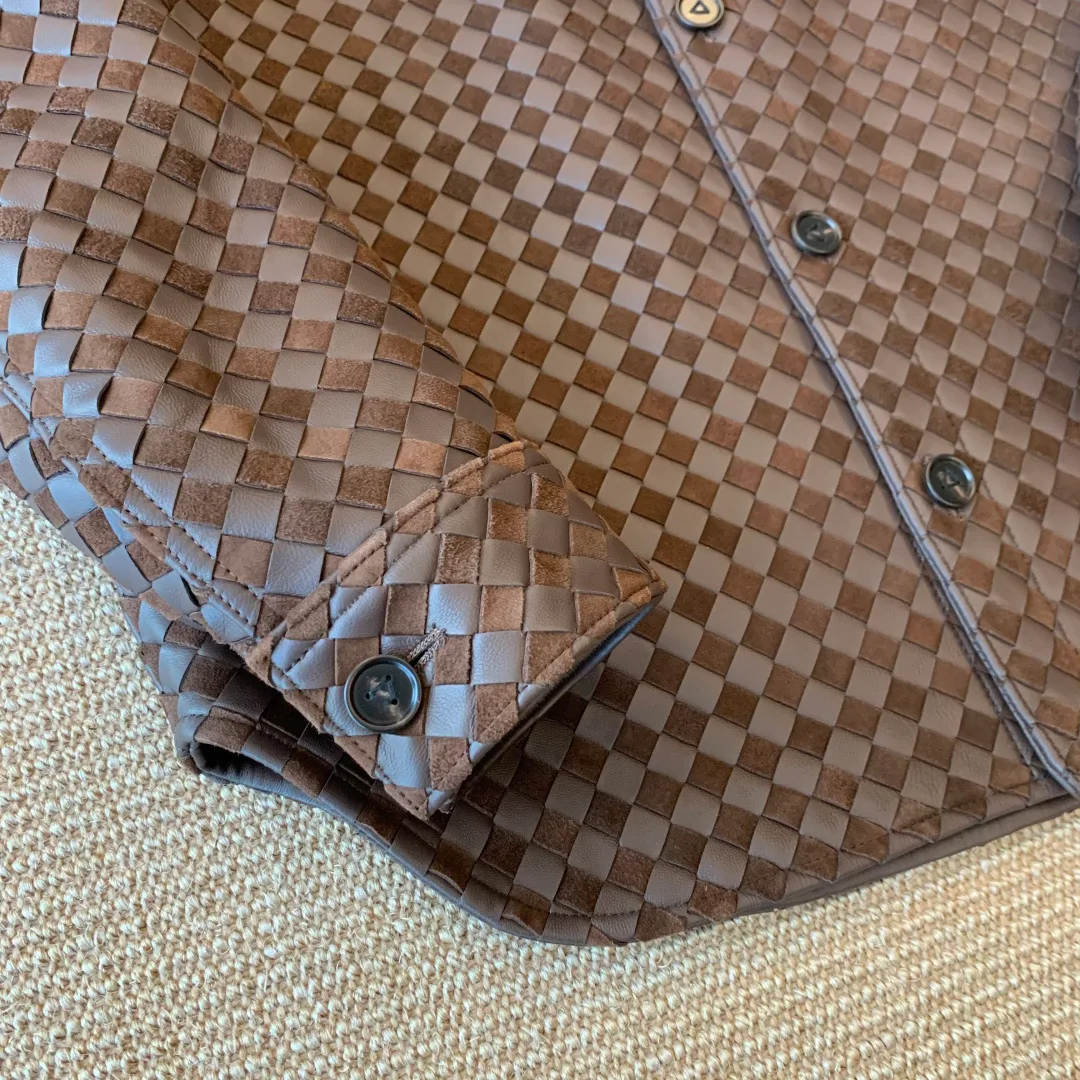Кожаные Куртки И Дублёнки Женские Bottega Veneta 17930818