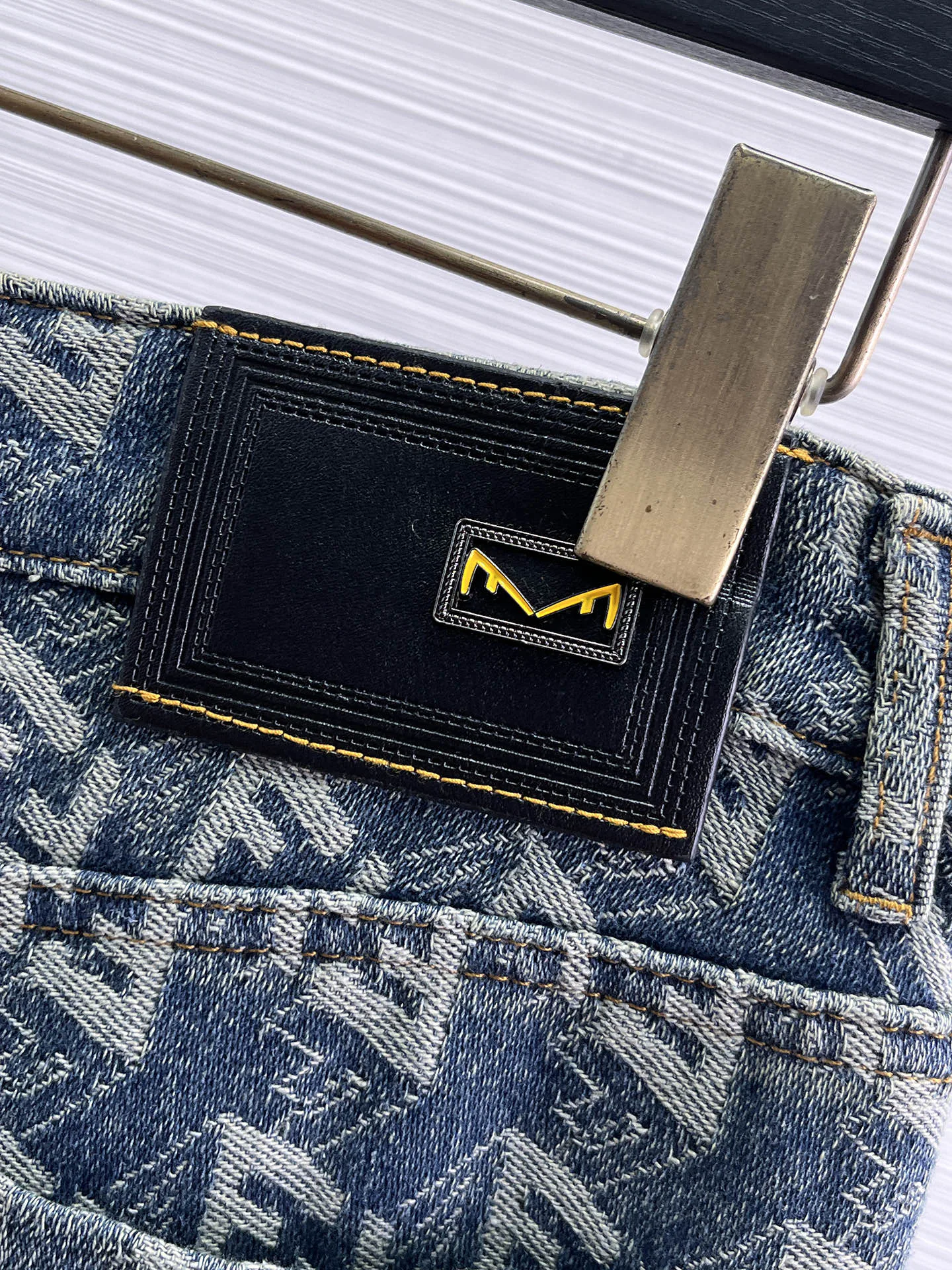 Джинсы Мужские Fendi 18596815