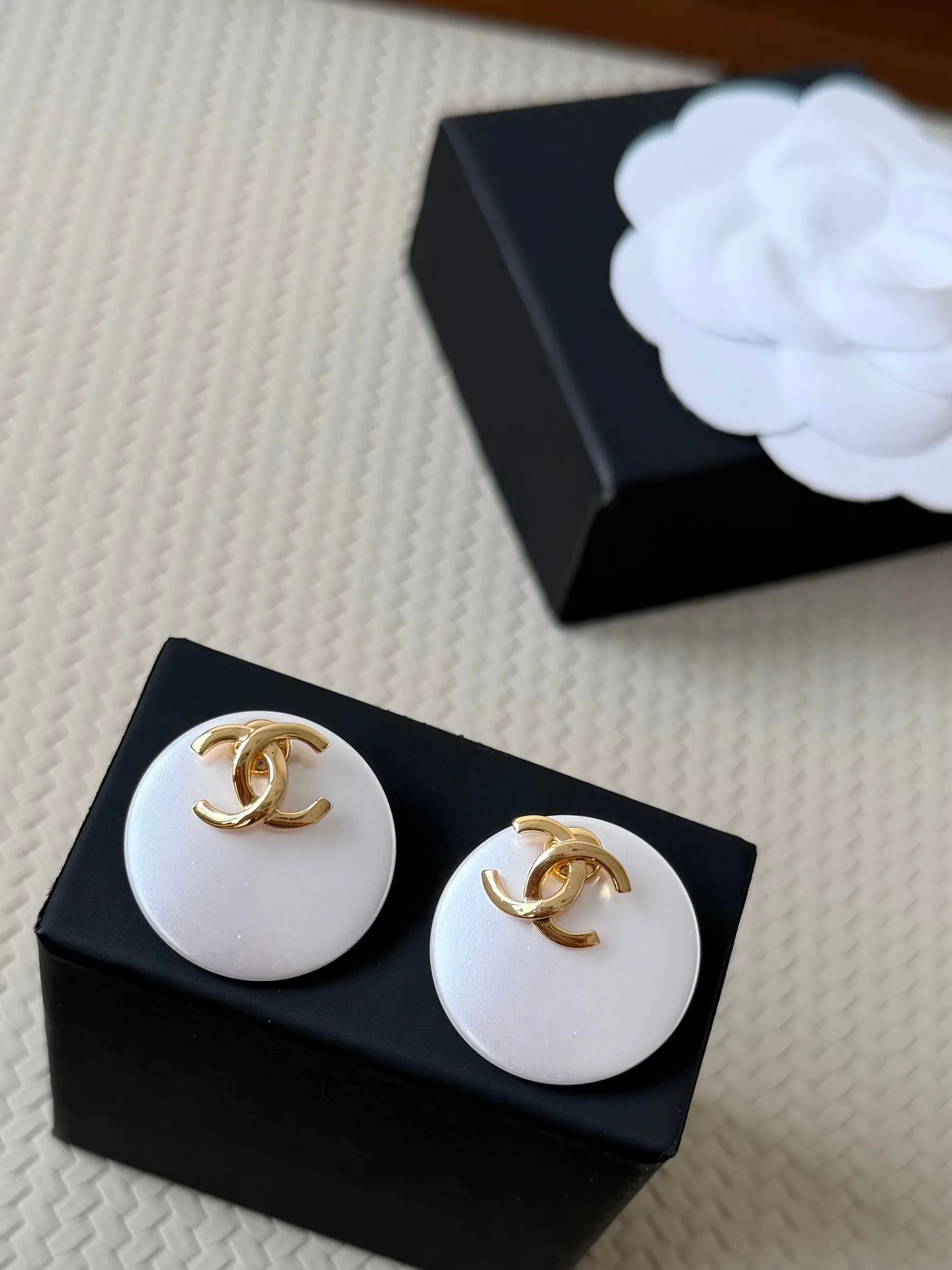 Бижутерия Chanel 18123143