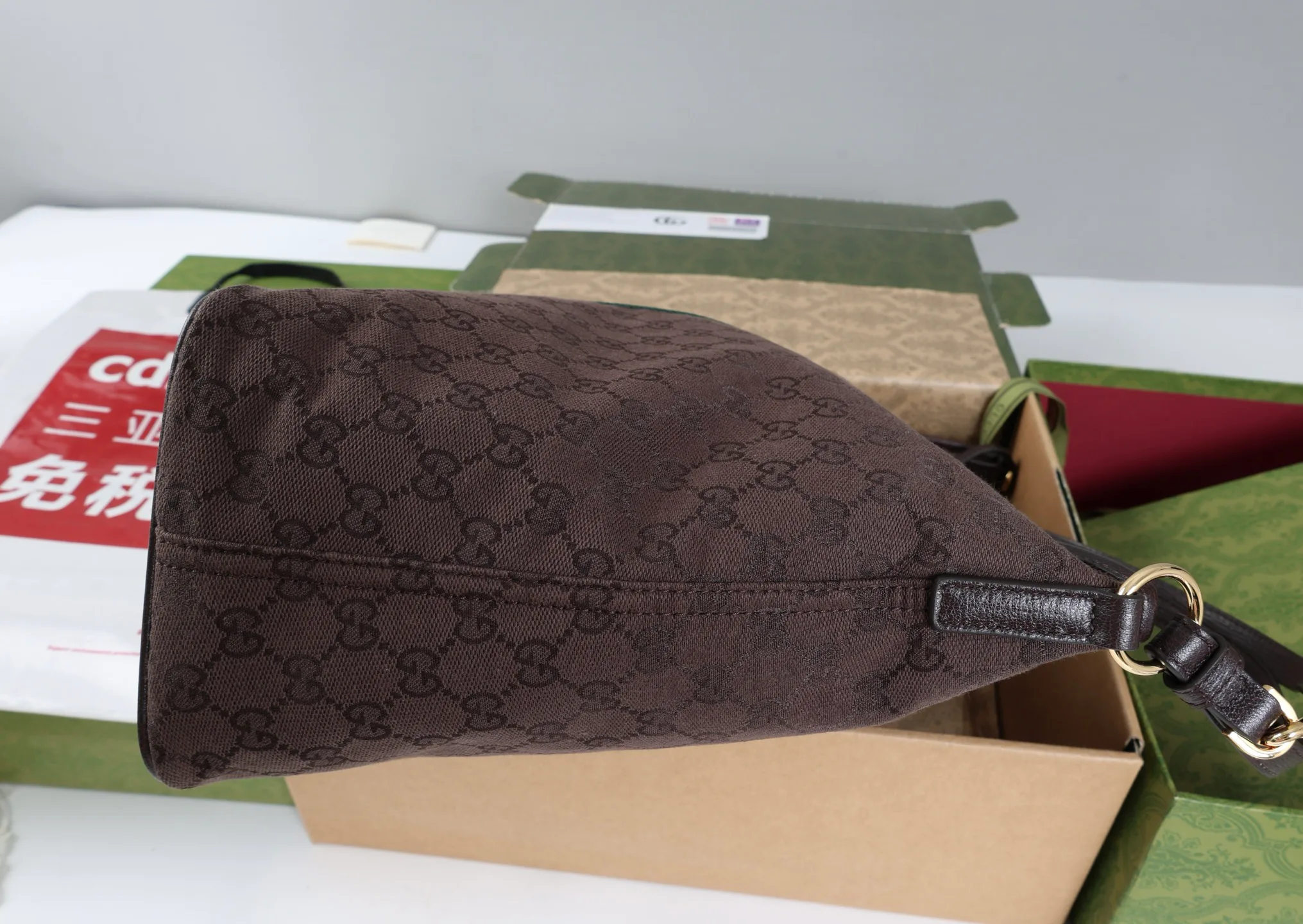 Классические Сумки Женские Gucci 18250604