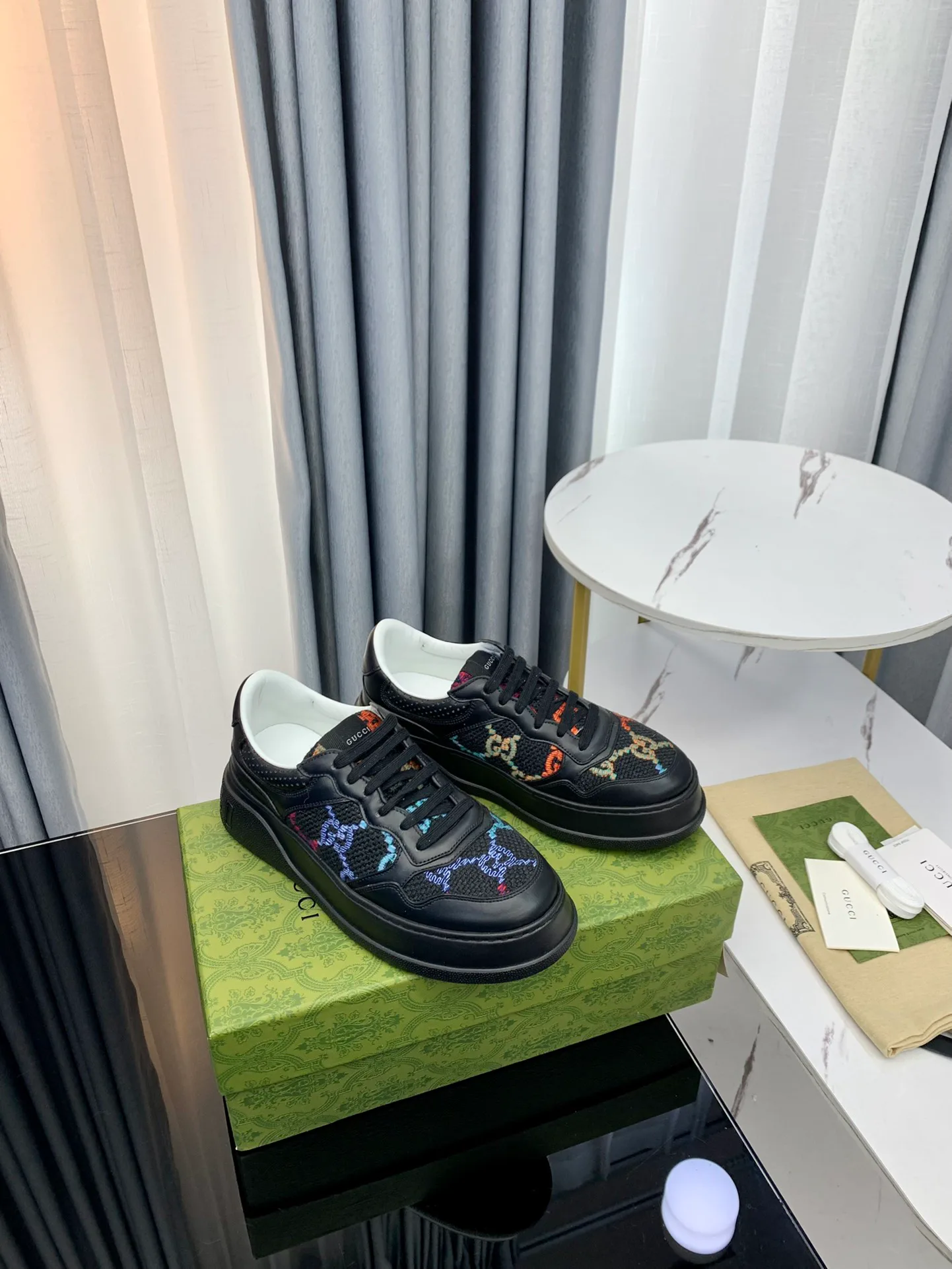 Кроссовки Женские Gucci 12227972