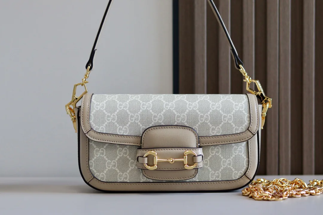 Классические Сумки Женские Gucci 11601473