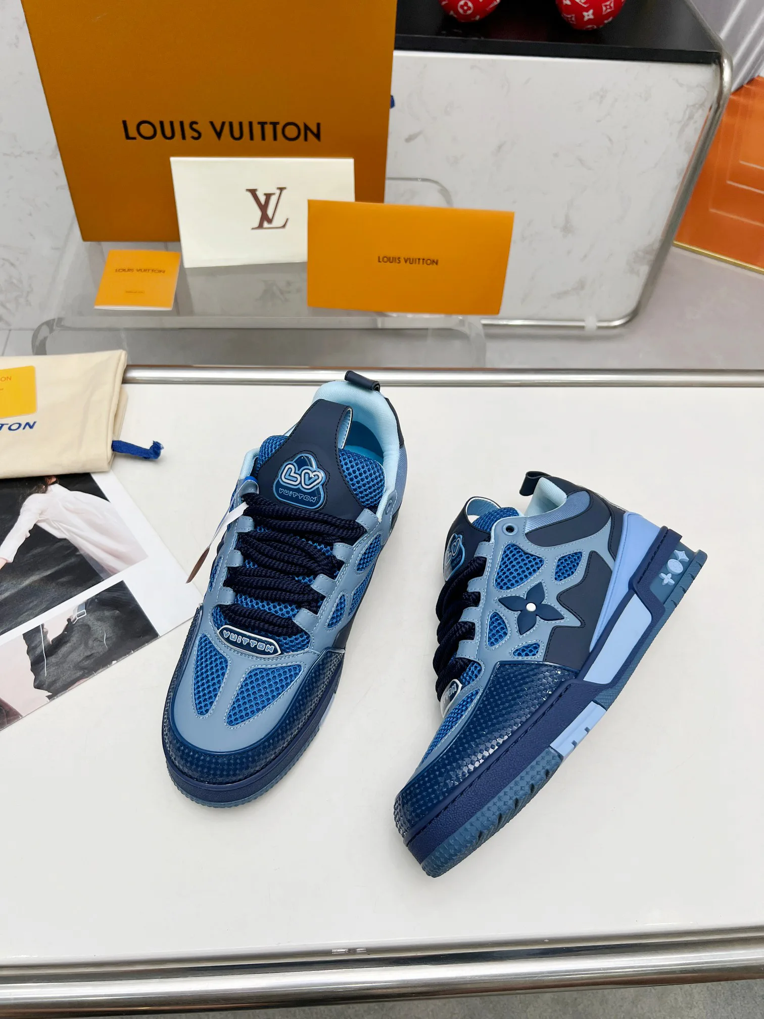 Кроссовки Женские Louis Vuitton 11250510