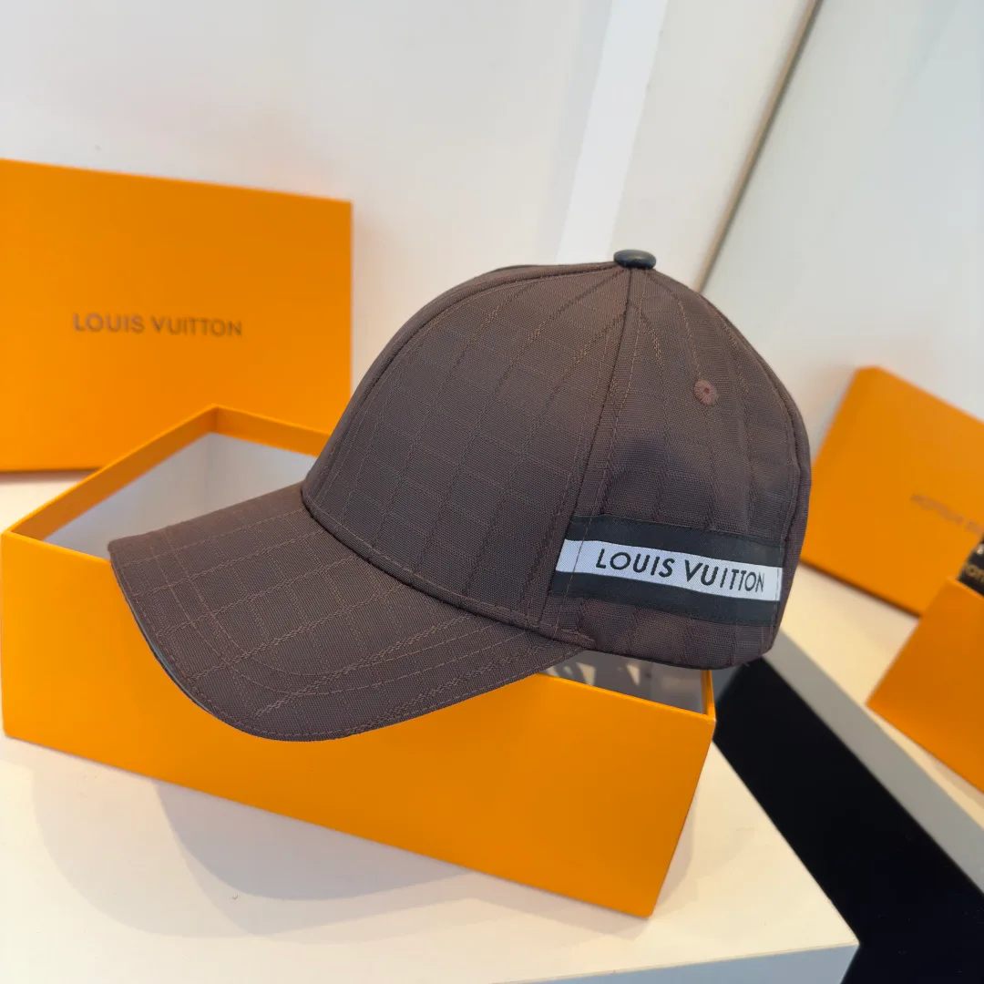 Головные Уборы Louis Vuitton 11416647