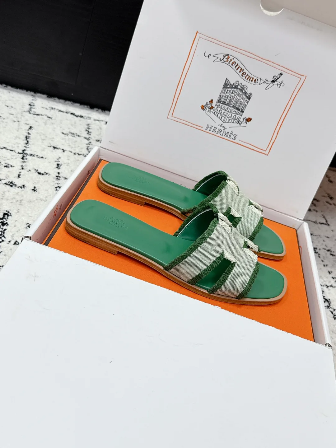 Шлепанцы Женские Hermes 814529