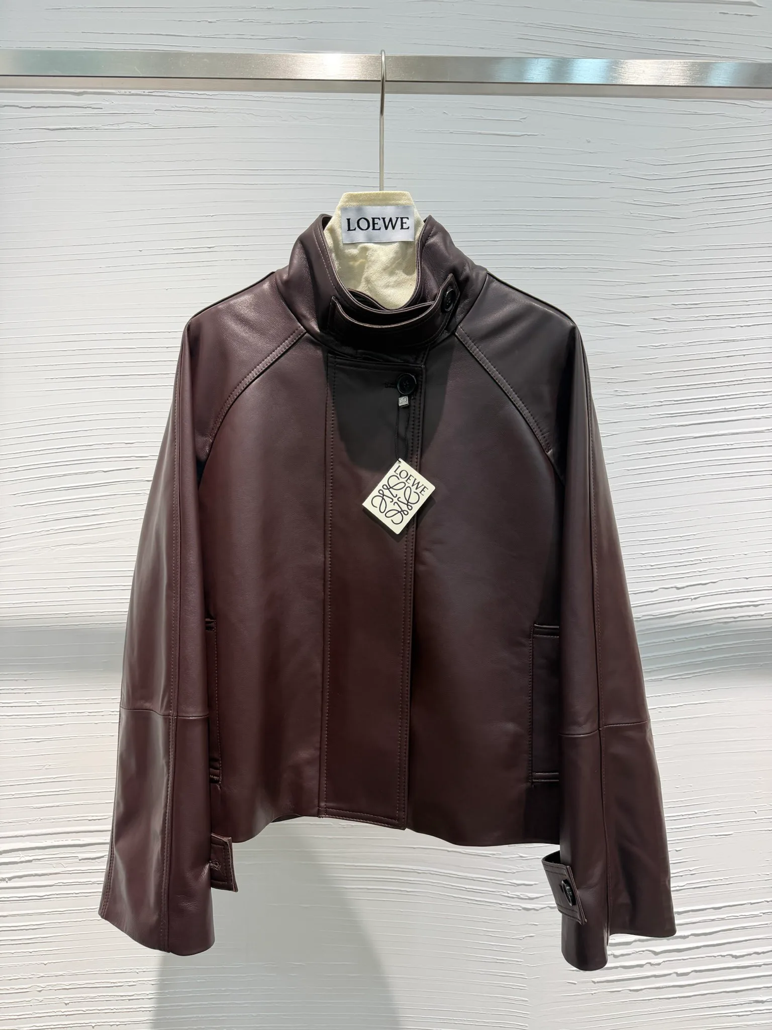 Кожаные Куртки И Дублёнки Женские Loewe 5067785