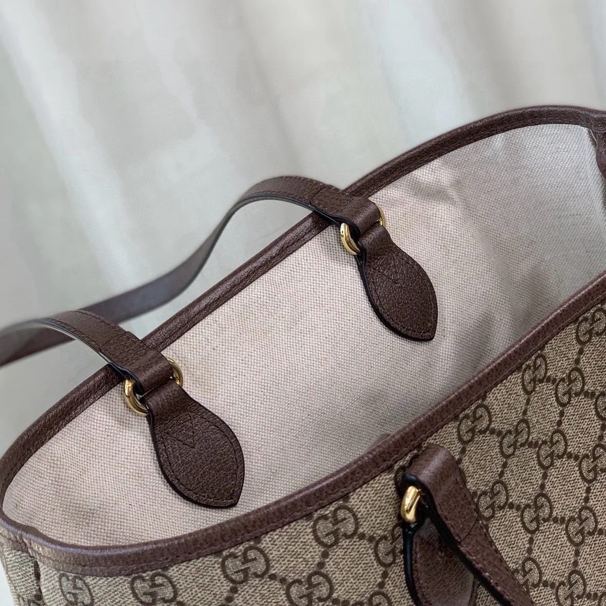 Классические Сумки Женские Gucci 11601457