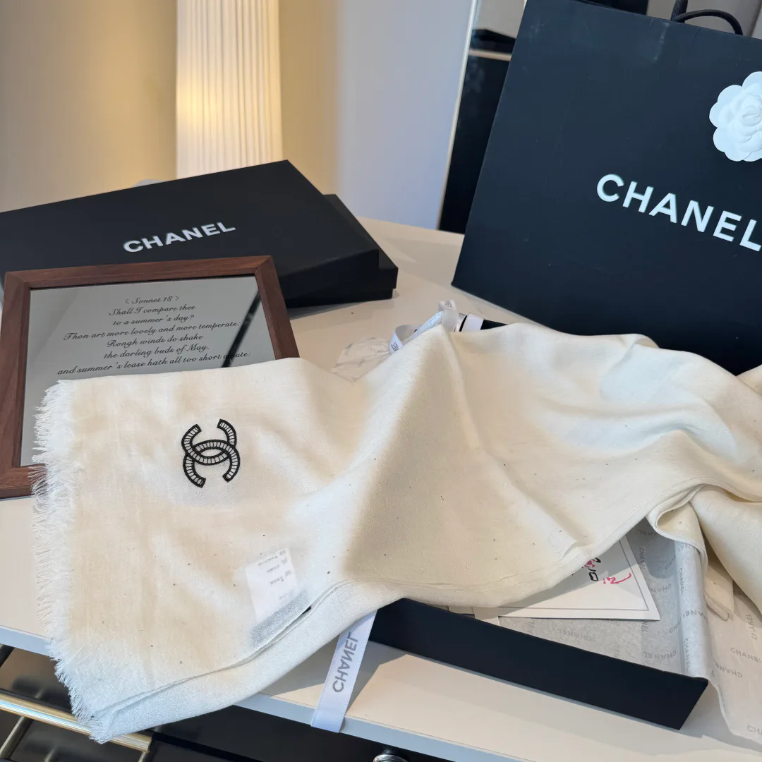 Шарфы Chanel 1701244