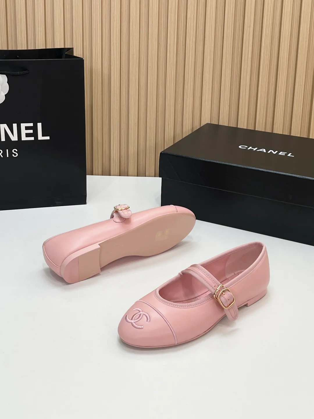 Туфли Женские Chanel 19271191