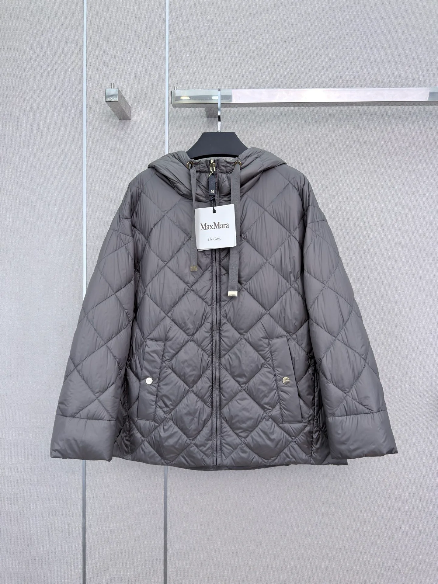 Куртки И Пуховики Женские Max Mara 18108356