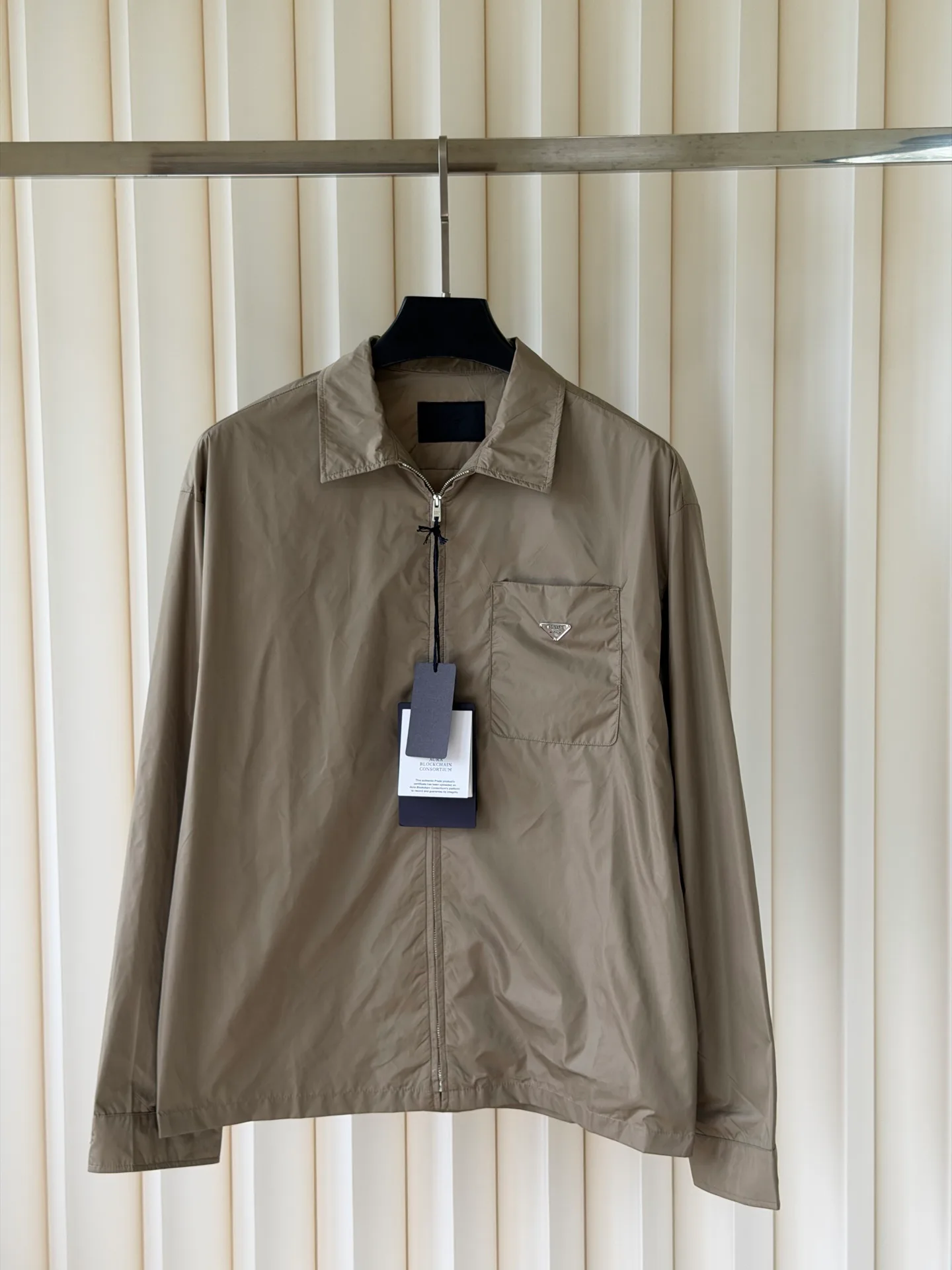 Куртки И Пуховики Мужские Prada 17612835