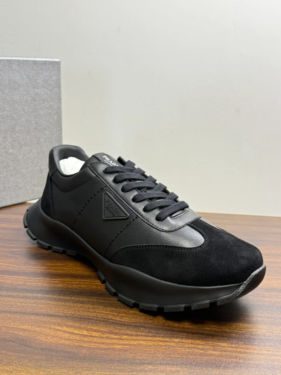 Кроссовки Мужские Prada 19623446