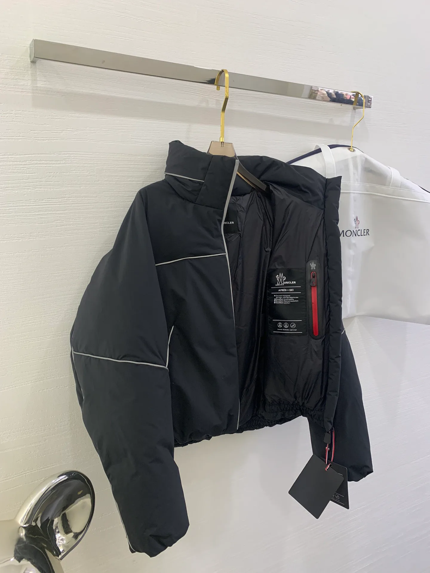 Куртки И Пуховики Женские Moncler 18723720