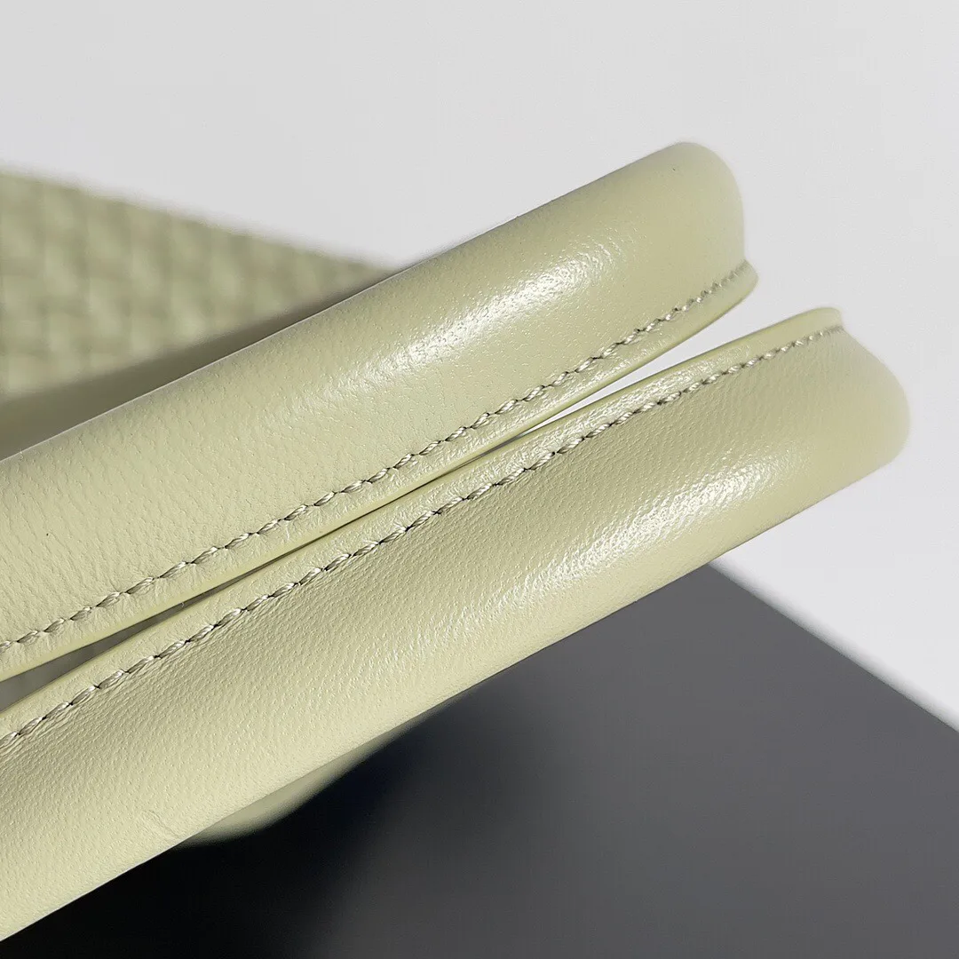 Классические Сумки Женские Bottega Veneta 11387796