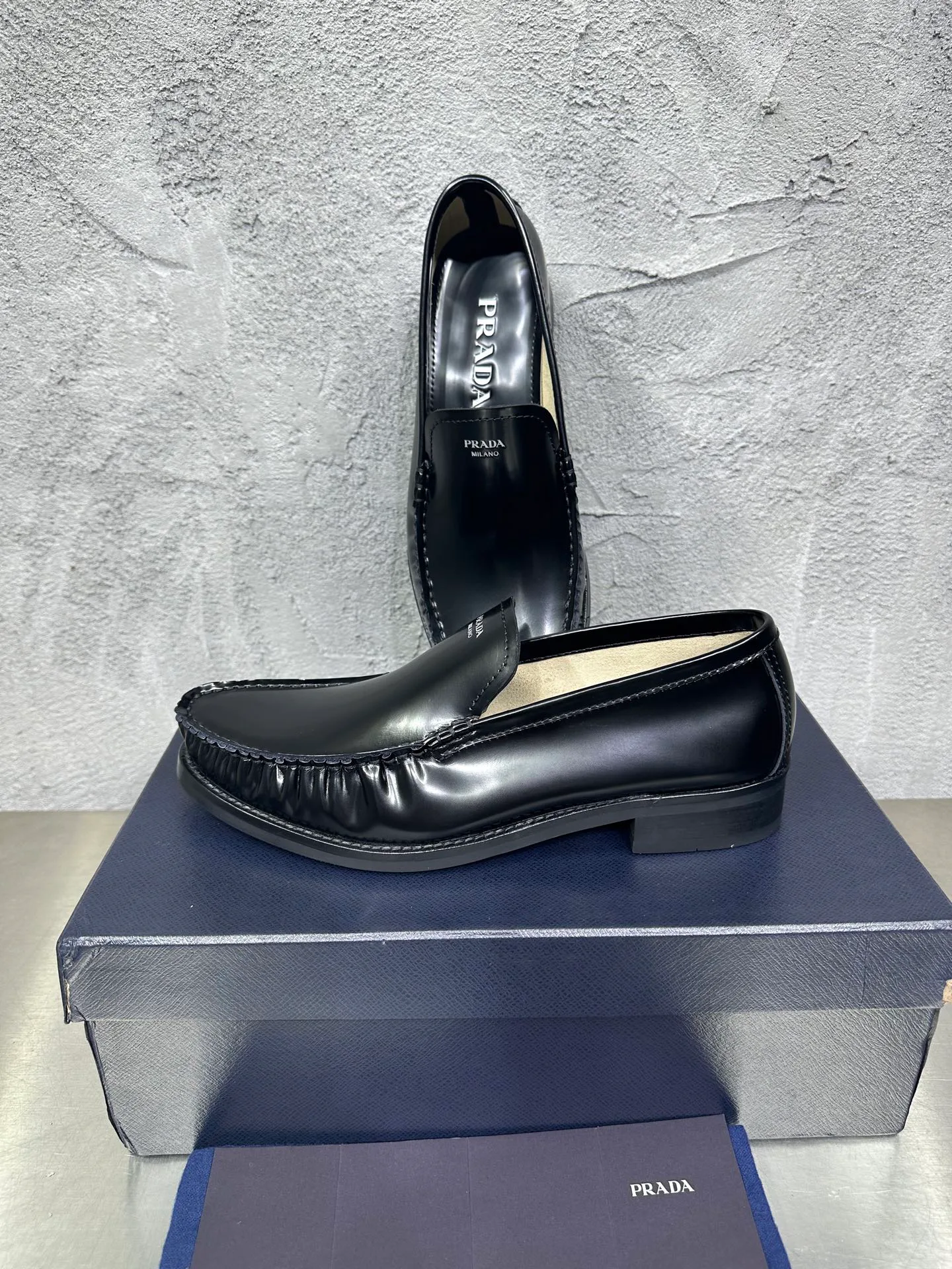 Лоферы И Туфли Мужские Prada 19687908