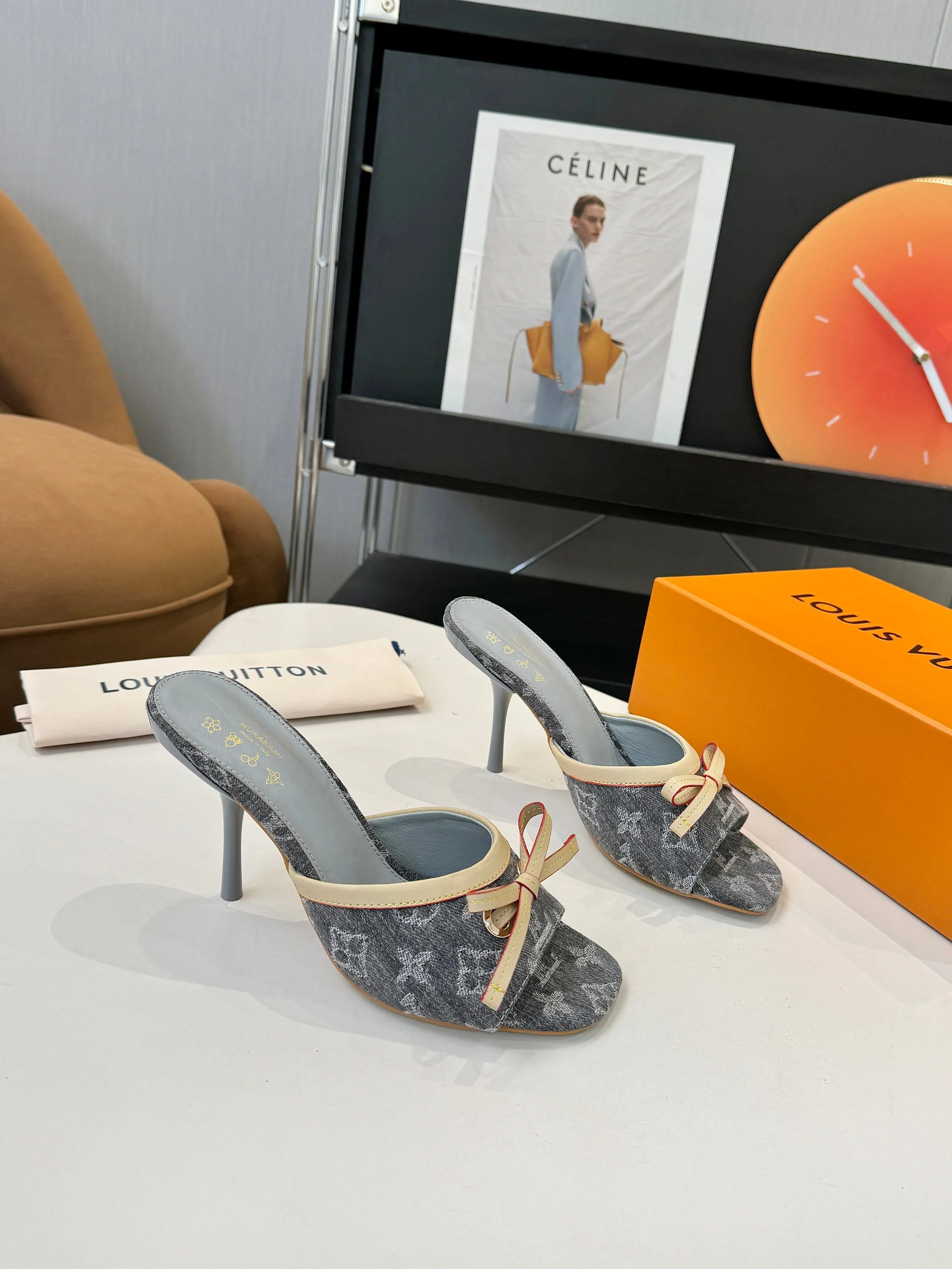 Босоножки Женские Louis Vuitton 11190673