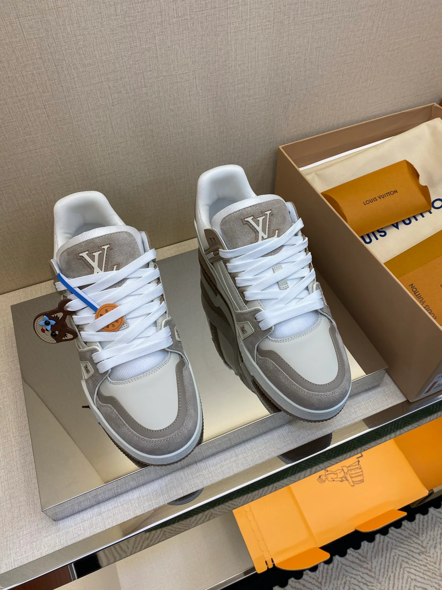Кроссовки Мужские Louis Vuitton 19710937