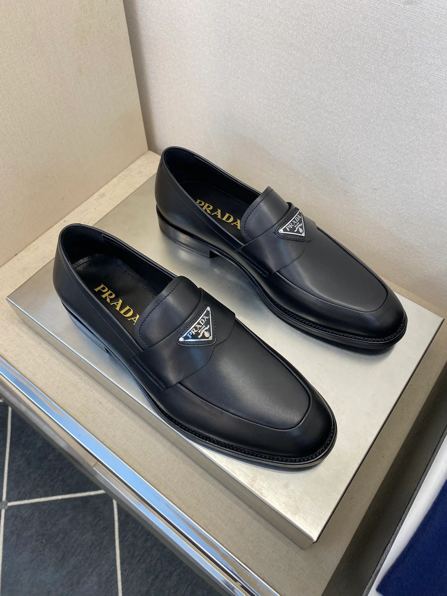 Лоферы И Туфли Мужские Prada 18079114